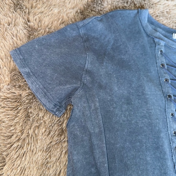 Free People Lace-Up Shirt NWOT XS - Picture 4 of 15